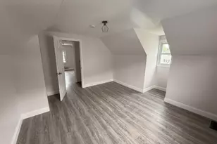 8 River Rd, East Haven, CT 06512 - Photo 11