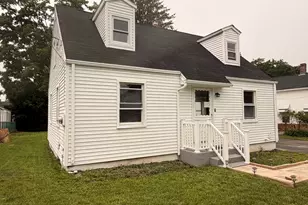 8 River Rd, East Haven, CT 06512 - Photo 1