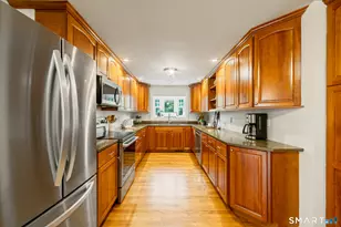 24 Dayton Hill Rd, North Branford, CT 06472 - Photo 9