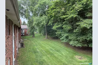 1000 Knapps Highway #29, Fairfield, CT 06825 - Photo 21