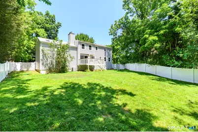 26 Marva Lane, Stamford, CT 06903 - Photo 25