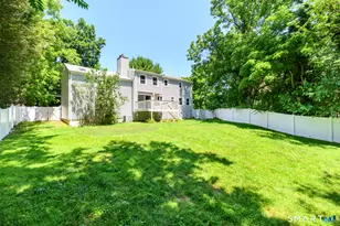 26 Marva Ln, Stamford, CT 06903 - Photo 25
