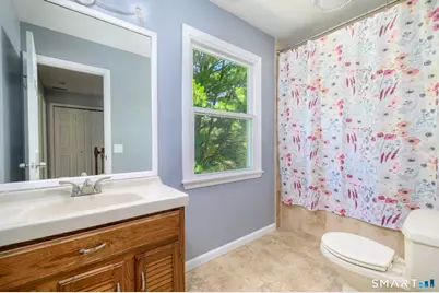 26 Marva Lane, Stamford, CT 06903 - Photo 21