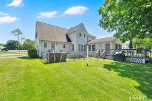 15 Misty Meadow Rd, Enfield, CT 06082 - Photo 5