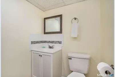 1939 Main Street, Newington, CT 06111 - Photo 29