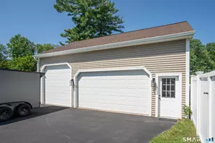 1939 Main St, Newington, CT 06111 - Photo 33