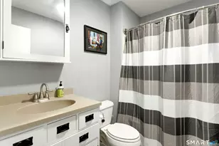 910 Hope St, Stamford, CT 06907 - Photo 15