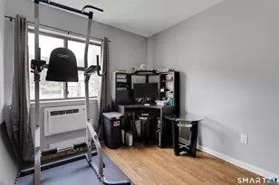 910 Hope St, Stamford, CT 06907 - Photo 13