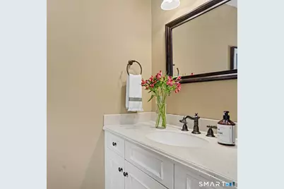 16 Mallett Drive, Trumbull, CT 06611 - Photo 17