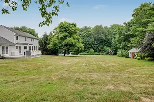 16 Mallett Dr, Trumbull, CT 06611 - Photo 37