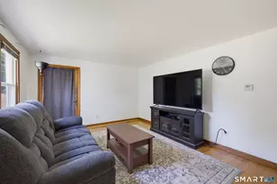 1485 Suffield St, Suffield, CT 06078 - Photo 11