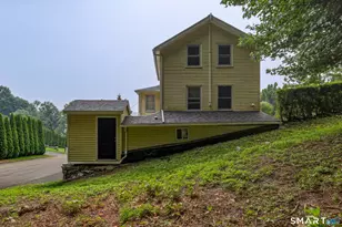 26 Washington St, Derby, CT 06418 - Photo 29