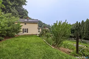 26 Washington St, Derby, CT 06418 - Photo 25