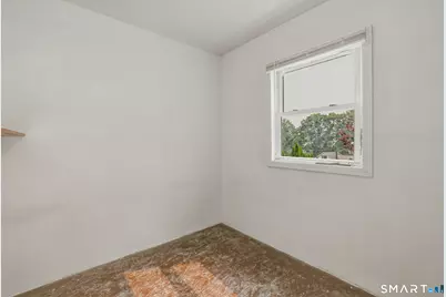 26 Washington Street, Derby, CT 06418 - Photo 13