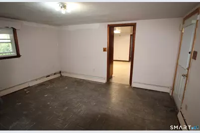140 Yarwood Street, Stratford, CT 06615 - Photo 17