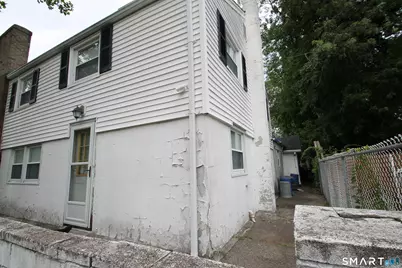 140 Yarwood Street, Stratford, CT 06615 - Photo 3