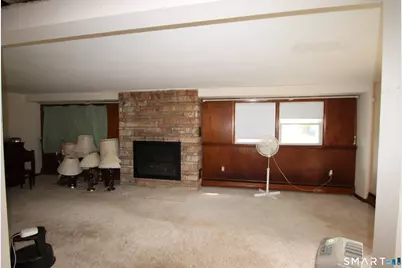140 Yarwood Street, Stratford, CT 06615 - Photo 9