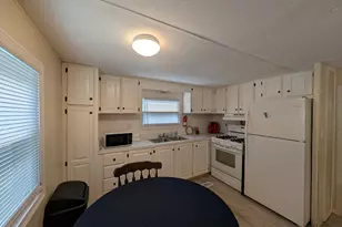 14 Horseshoe Dr, Shelton, CT 06484 - Photo 5