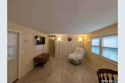 14 Horseshoe Drive, Shelton, CT 06484 - Photo 3