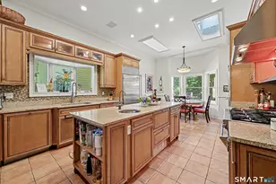 170 Judd Rd, Easton, CT 06612 - Photo 7