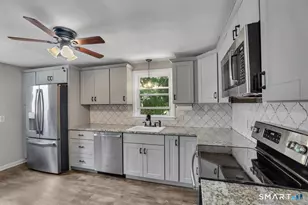 151 Tanner St, Manchester, CT 06042 - Photo 5
