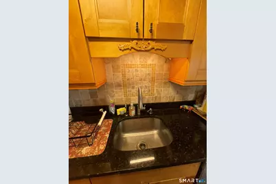 2625 Park Avenue #11P, Bridgeport, CT 06604 - Photo 9