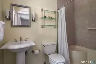 40 Hampshire Rd, Madison, CT 06443 - Photo 19
