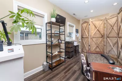 102 East Main Street, Plainville, CT 06062 - Photo 25