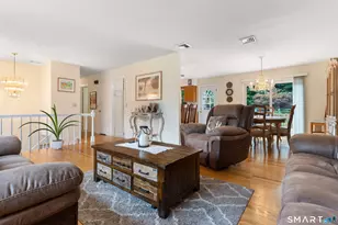 19 Driftwood Ln, Shelton, CT 06484 - Photo 11