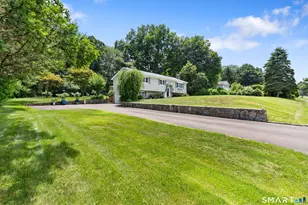 19 Driftwood Ln, Shelton, CT 06484 - Photo 3