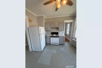 135 East Avenue #2, West Haven, CT 06516 - Photo 1
