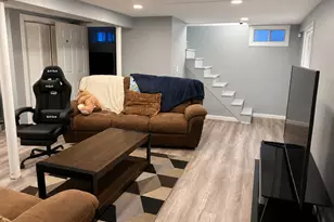 12 Whitney St, East Hartford, CT 06118 - Photo 5
