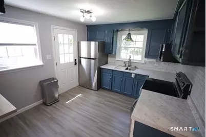108 White Street, Manchester, CT 06042 - Photo 3