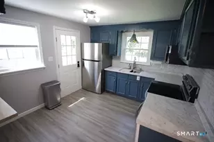 108 White St, Manchester, CT 06042 - Photo 3