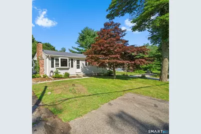 3 Beechwood Road, Montville, CT 06370 - Photo 1