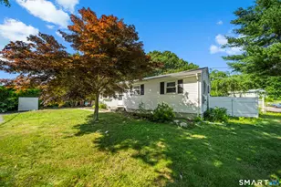3 Beechwood Rd, Montville, CT 06370 - Photo 3