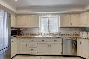 43 Raynor St, Southington, CT 06489 - Photo 9