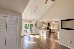 54 Randall Dr, Trumbull, CT 06611 - Photo 9
