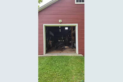 834 Bee Street, Meriden, CT 06450 - Photo 9