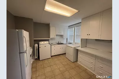 829 Edgewood Avenue #2nd fl, New Haven, CT 06515 - Photo 5