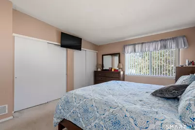 136 Webster Court #136, Newington, CT 06111 - Photo 15