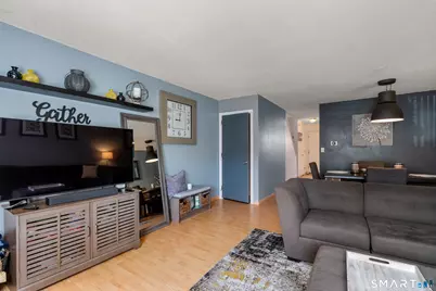 136 Webster Court #136, Newington, CT 06111 - Photo 5
