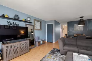 136 Webster Ct, Newington, CT 06111 - Photo 5
