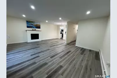 38 Sutton Place #38, Bloomfield, CT 06002 - Photo 7