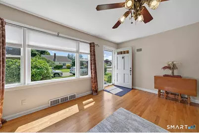 4 McKinnel Court, Branford, CT 06405 - Photo 7