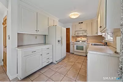 4 McKinnel Court, Branford, CT 06405 - Photo 13