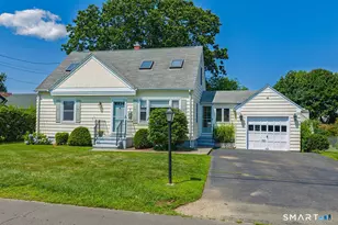 4 McKinnel Ct, Branford, CT 06405 - Photo 1