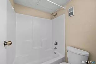 87 Leafwood Ln, Groton, CT 06340 - Photo 17