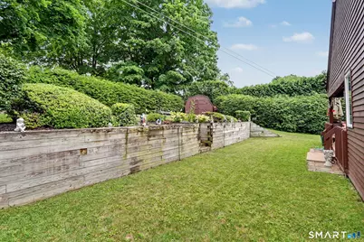 10 Paulina Place, Trumbull, CT 06611 - Photo 33