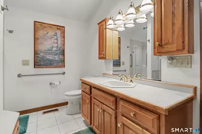 10 Paulina Place, Trumbull, CT 06611 - Photo 17